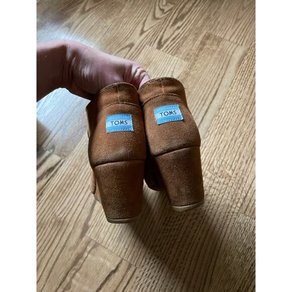 TOMS Desert Wedge Chestnut Suede Tan Booties Size 10 - Picture 6 of 7